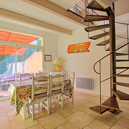 Mas Le Nathakassou Villa Cabannes Екстериор снимка