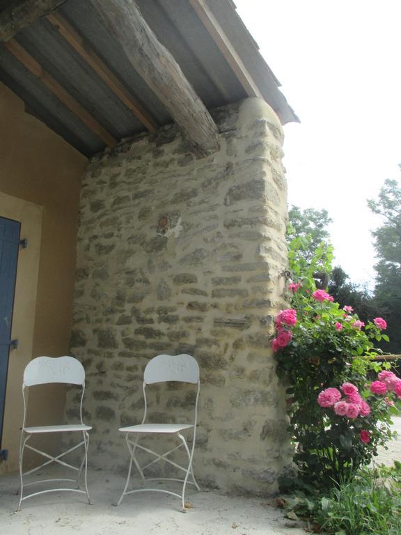 Mas Le Nathakassou Villa Cabannes Екстериор снимка