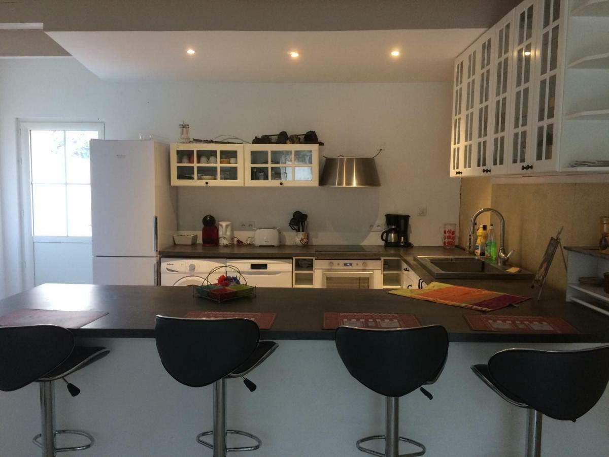 Mas Le Nathakassou Villa Cabannes Екстериор снимка